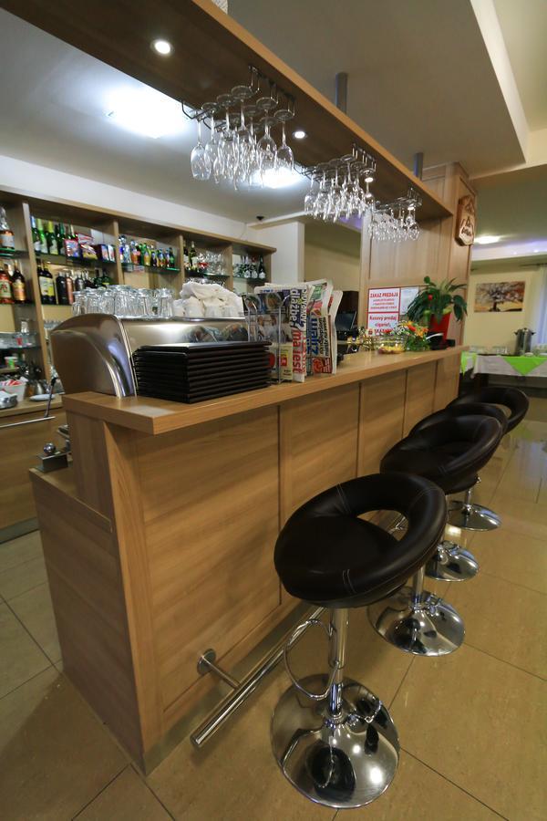 Horsky Hotel Kristina Hrustin Екстер'єр фото